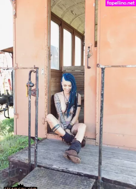 Noemi Riot OnlyFans Thumbnail #b4juXqfopx