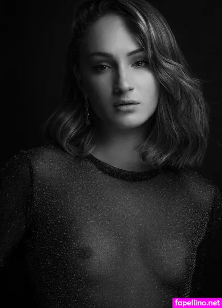 Noemie Checa 1 OnlyFans Thumbnail #n0geT7Yv7P