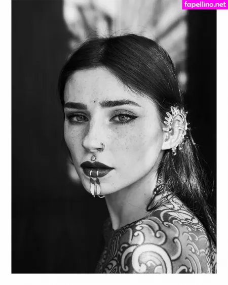 Noemie Doragon OnlyFans Thumbnail #arbm5Kltfa