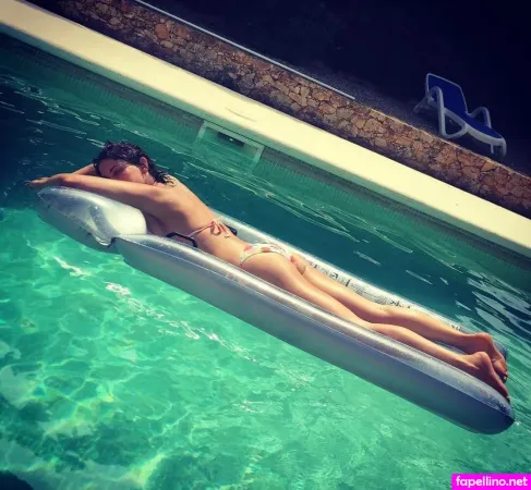 Noemie Elbaz OnlyFans Thumbnail #DKZnAfZK5O