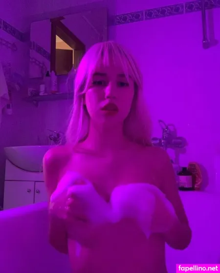 Noemii OnlyFans Thumbnail #GO39SSFJsF