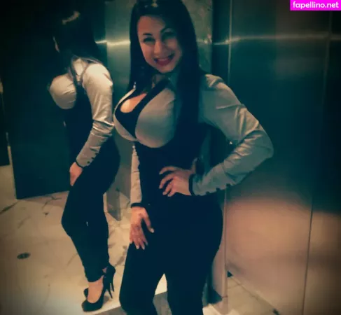 Nohely Guilarte OnlyFans Thumbnail #fuK3VkbmUv