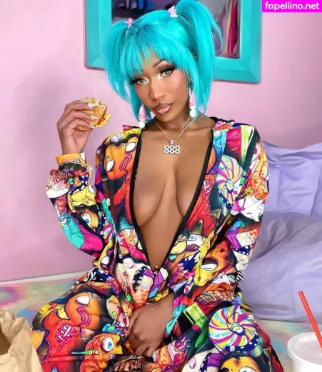 Noirekitten OnlyFans Thumbnail #43XLvRRk2Z