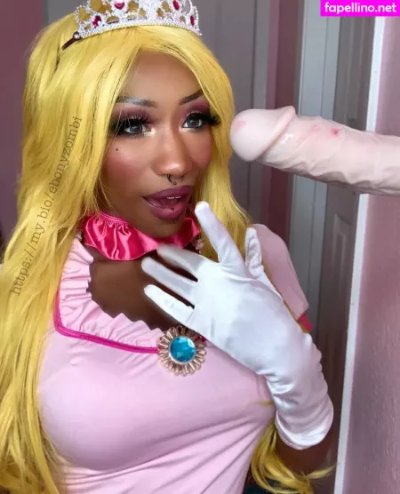 Noirekittenfree OnlyFans Thumbnail #K6T7WaXRuq