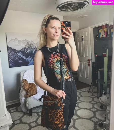 Noisybutters OnlyFans Thumbnail #RHODr8er0D