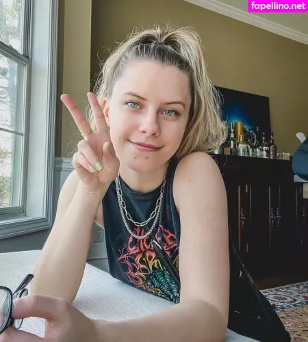 Noisybutters OnlyFans Thumbnail #tuyroCTx0R