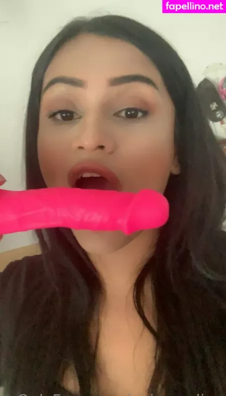 Noisynadiaa OnlyFans Thumbnail #Vhjr2jzZWq