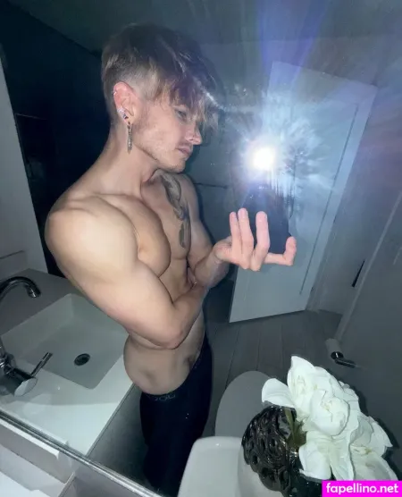 Nokus OnlyFans Thumbnail #IPzFqzJxJt