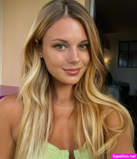 Nolwenn Delmas OnlyFans Thumbnail #KIW7OkA1uN