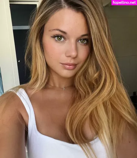 Nolwenn Dis OnlyFans Thumbnail #lCNLWQ63DL