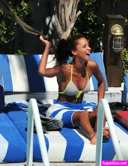 Nomie Lenoir OnlyFans Thumbnail #RkQXunpOBb