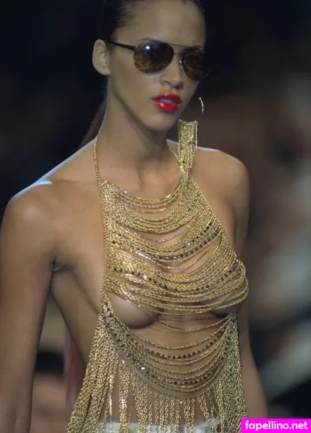 Nomie Lenoir OnlyFans Thumbnail #yahots2vF5