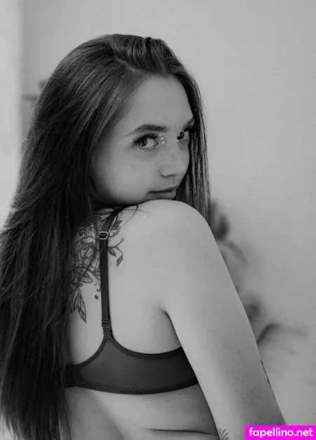 Nomoreofever OnlyFans Thumbnail #kXp8xBJHmI