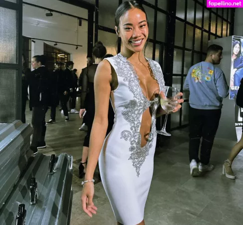 Nona Sobo OnlyFans Thumbnail #mIeoXbT7Wx