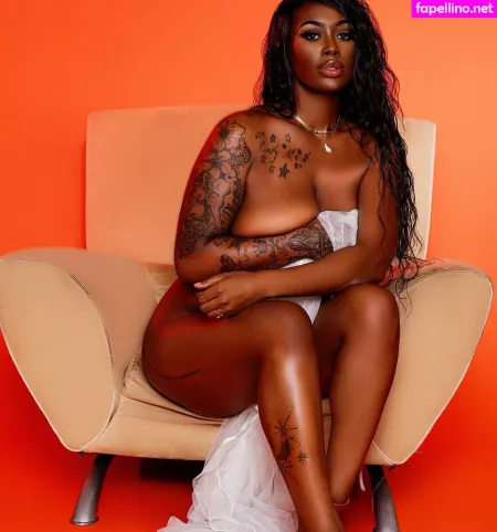 Nonniebaby OnlyFans Thumbnail #p4pQSEambS