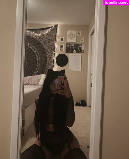 Nonsalemwitch 1 OnlyFans Thumbnail #MvAIwgB0NG