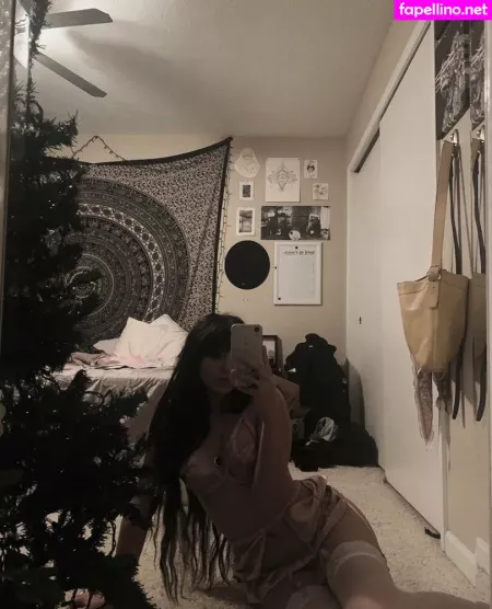 Nonsalemwitch 1 OnlyFans Thumbnail #u3OJuT7JPx