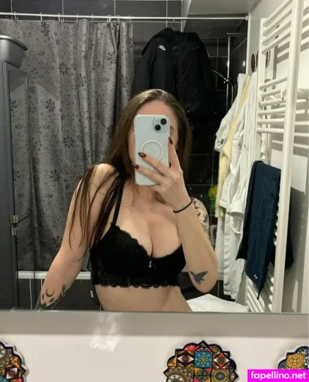 Nooskaa OnlyFans Thumbnail #GvqOwdrTT5