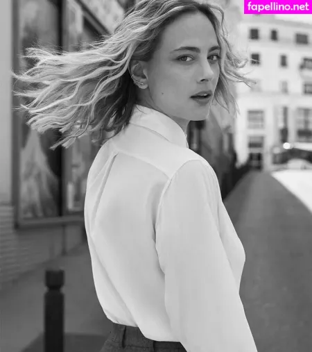 Nora Arnezeder OnlyFans Thumbnail #5EKZb3e6tZ