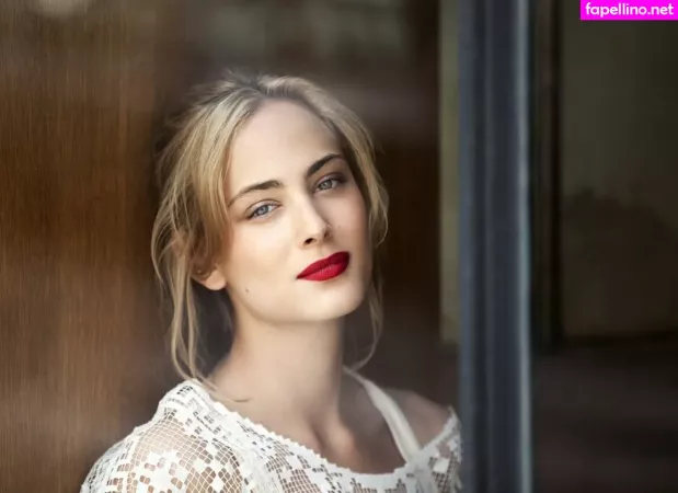 Nora Arnezeder OnlyFans Thumbnail #QRPhDmyPjb