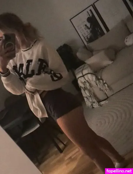 Nora Hedman OnlyFans Thumbnail #1JCDWSy3U1