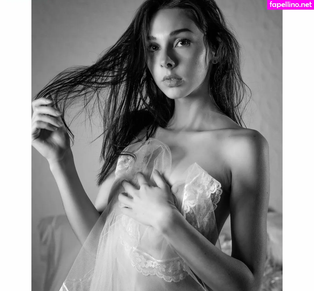 nora.iris Nude Leaked OnlyFans Photo #kY0YEAzg7o