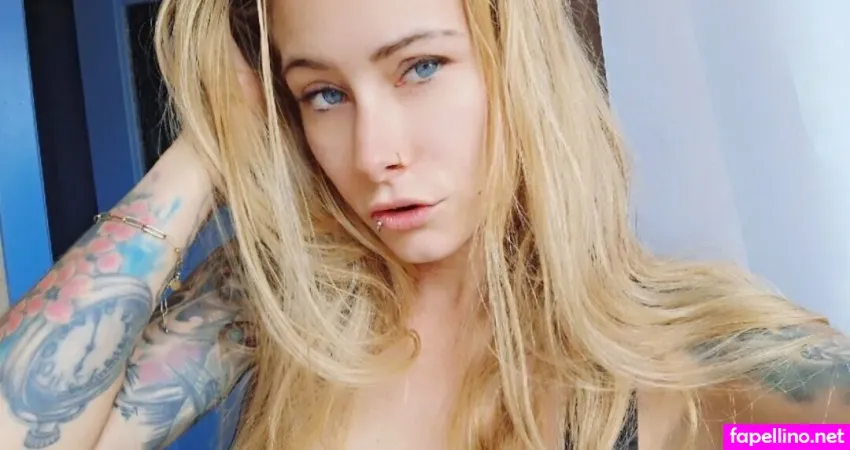 Nora Is Back OnlyFans Thumbnail #qtqe8Katgy