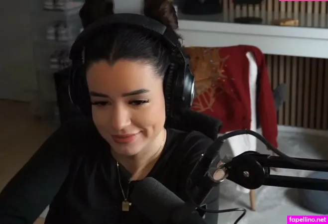 Noraexplorer OnlyFans Thumbnail #yhruR922V2