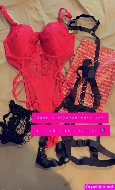 Noraisyourbabygirl OnlyFans Thumbnail #hTAkRNThDt