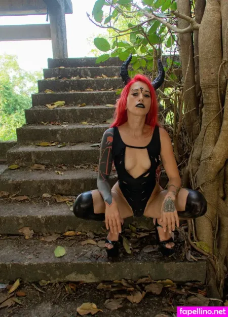 Noraredmainfree OnlyFans Thumbnail #TR5jkt1p0d