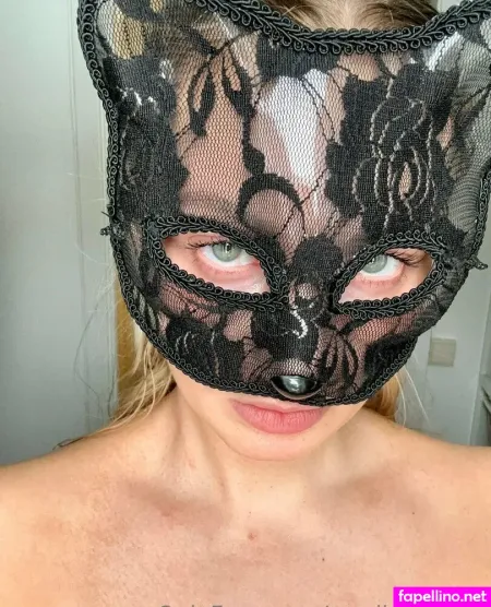 Nordichotwife 1 OnlyFans Thumbnail #e4HxzgVWYD