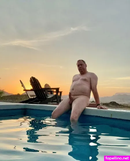 Normal2nude OnlyFans Thumbnail #aFWGSmJfU2