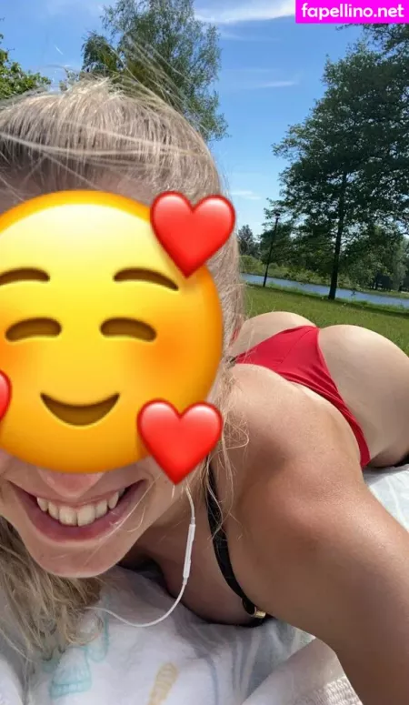 Norwegianhotwifey OnlyFans Thumbnail #8eIc6CgVHS