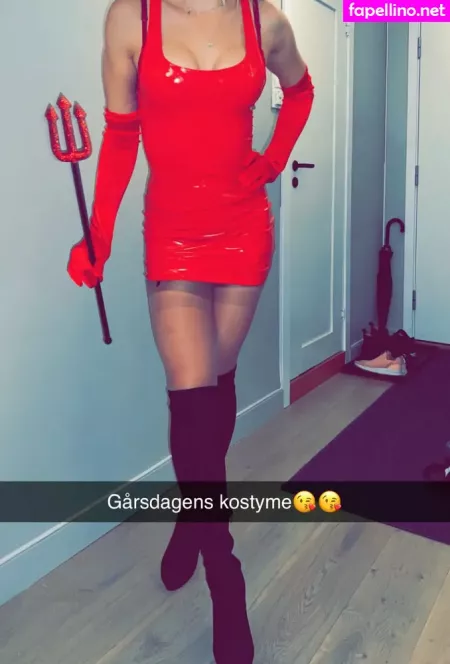 Norwegianhotwifey OnlyFans Thumbnail #H9TcrZeYVX