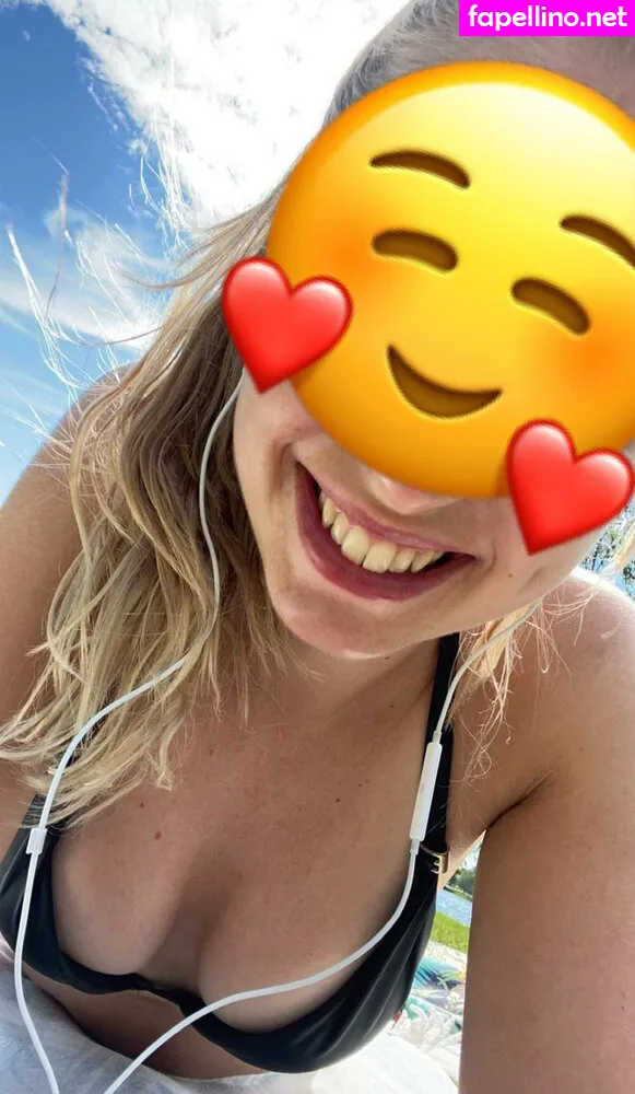 Norwegianhotwife, emmakrokdal, norwegianhotwifey Nude Leaked OnlyFans Photo #uyLKboJlef