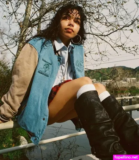 Nosheylin OnlyFans Thumbnail #GX9yPCx9Cb