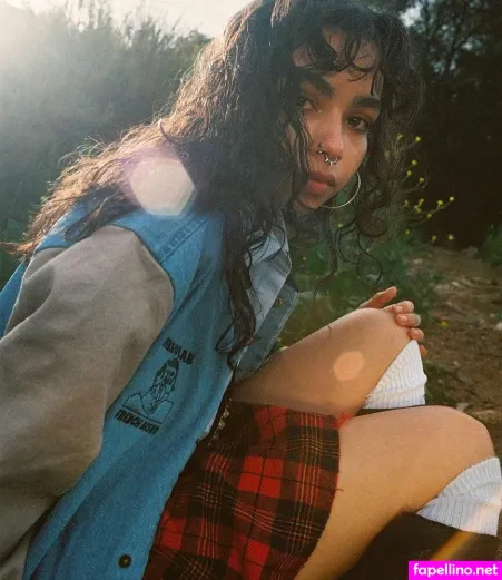 Nosheylin OnlyFans Thumbnail #lJ9eCrSKPr