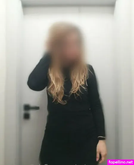 Not So Good Wife OnlyFans Thumbnail #ZCa4564InA