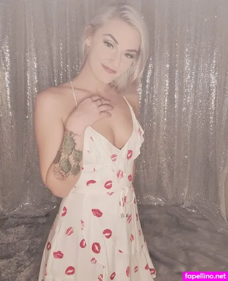 Notcarlyleann44 OnlyFans Thumbnail #kdAO2gRBy8