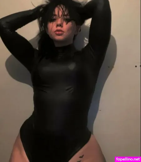 Notebookpapr OnlyFans Thumbnail #M3d6i2z1ai