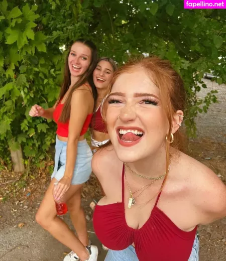 Notemilyb OnlyFans Thumbnail #Vra2BOuII3