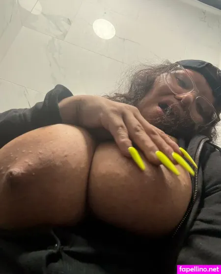 Notlydiagrey OnlyFans Thumbnail #rglTK6AfYY