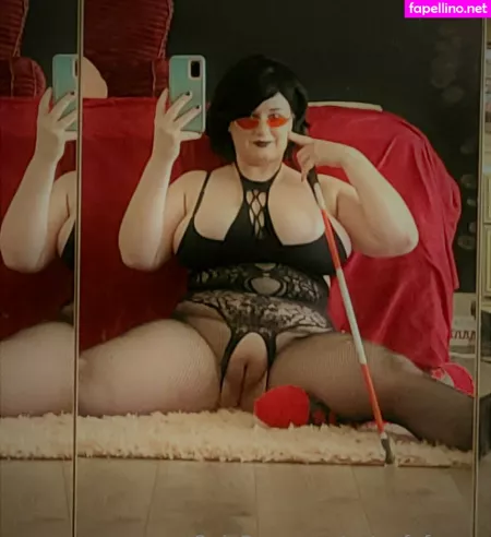 Notsafeforcon OnlyFans Thumbnail #xFehQhz1fi