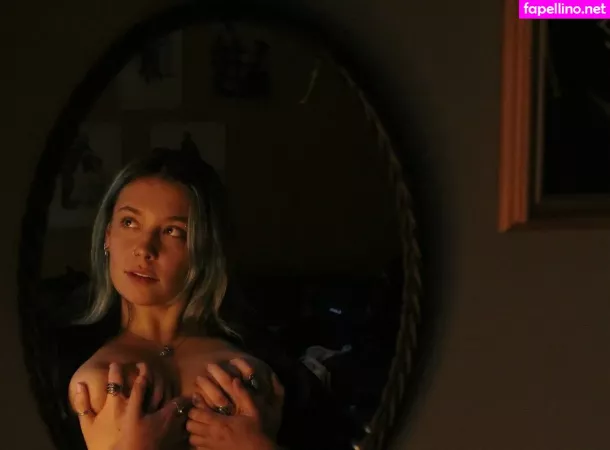 Notsosombersarah OnlyFans Thumbnail #9ndd4W66Rg