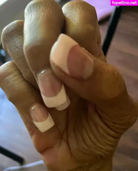 Notyourgrandma OnlyFans Thumbnail #THoYyDly4t