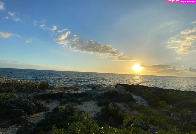 Notyourgrandma OnlyFans Thumbnail #VhpALZMBN0