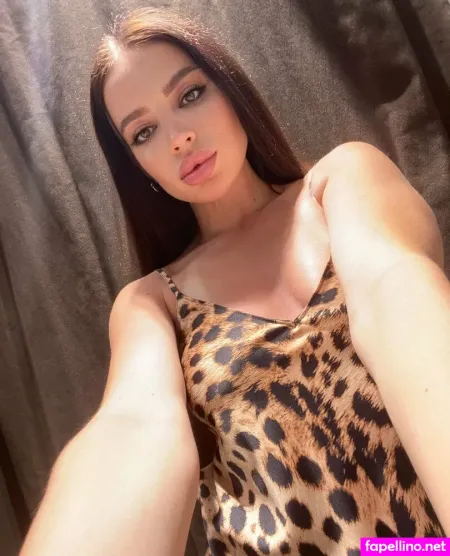 Notyourrina OnlyFans Thumbnail #qD3W5rAhI0
