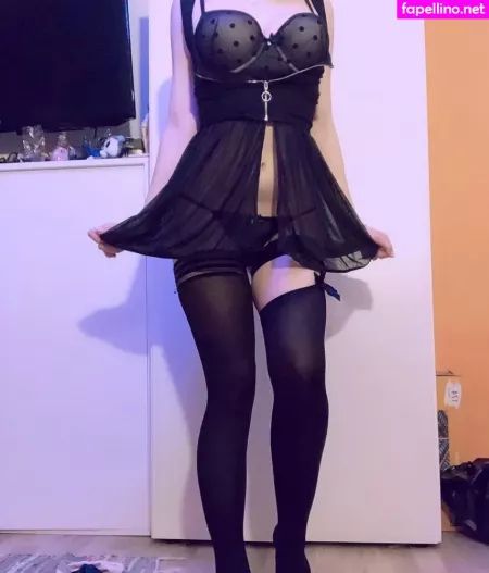 Notyourwaifu 6 OnlyFans Thumbnail #doHINbFdsj