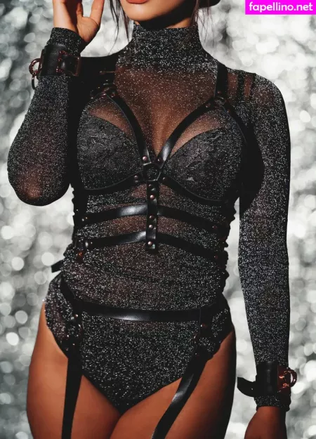 Noussaanissa OnlyFans Thumbnail #GlaCxJUCzg