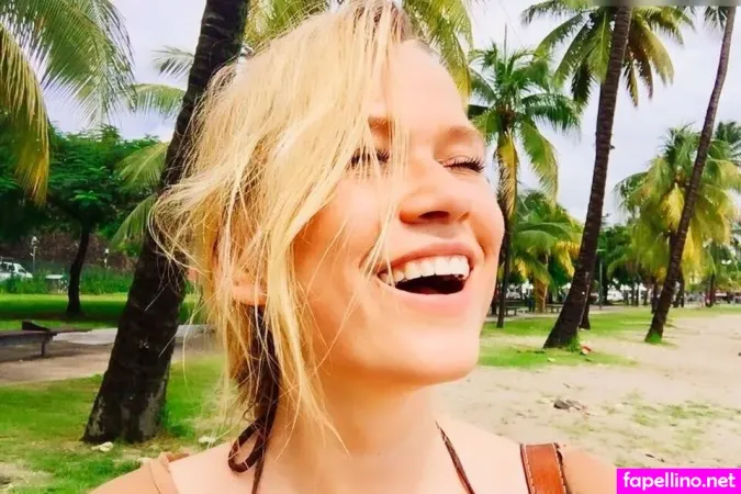 Nova Meierhenrich OnlyFans Thumbnail #lHsV520gQq